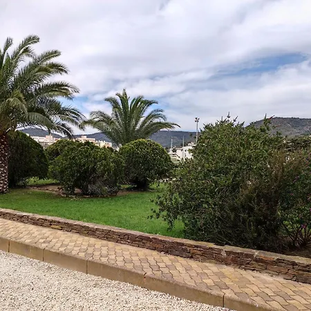 Lejlighed T2 Avec Piscine, Tennis, Petanque, A 4 Min De La Plage Pour 4 Personnes - Fr-1-677-39 Le Lavandou